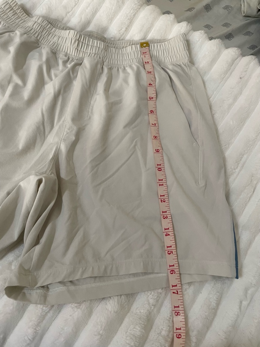 Lululemon Pace Breaker™ White Athletic Shorts with Blue Trim - Picture 8 of 15